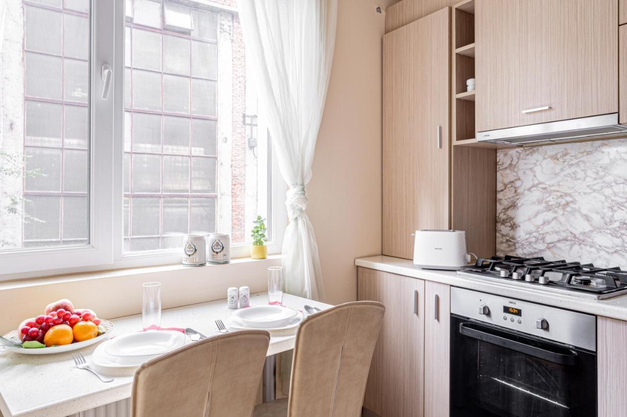 Ari Blue Apartment Ared In Kaufland Complex Arad Luaran gambar