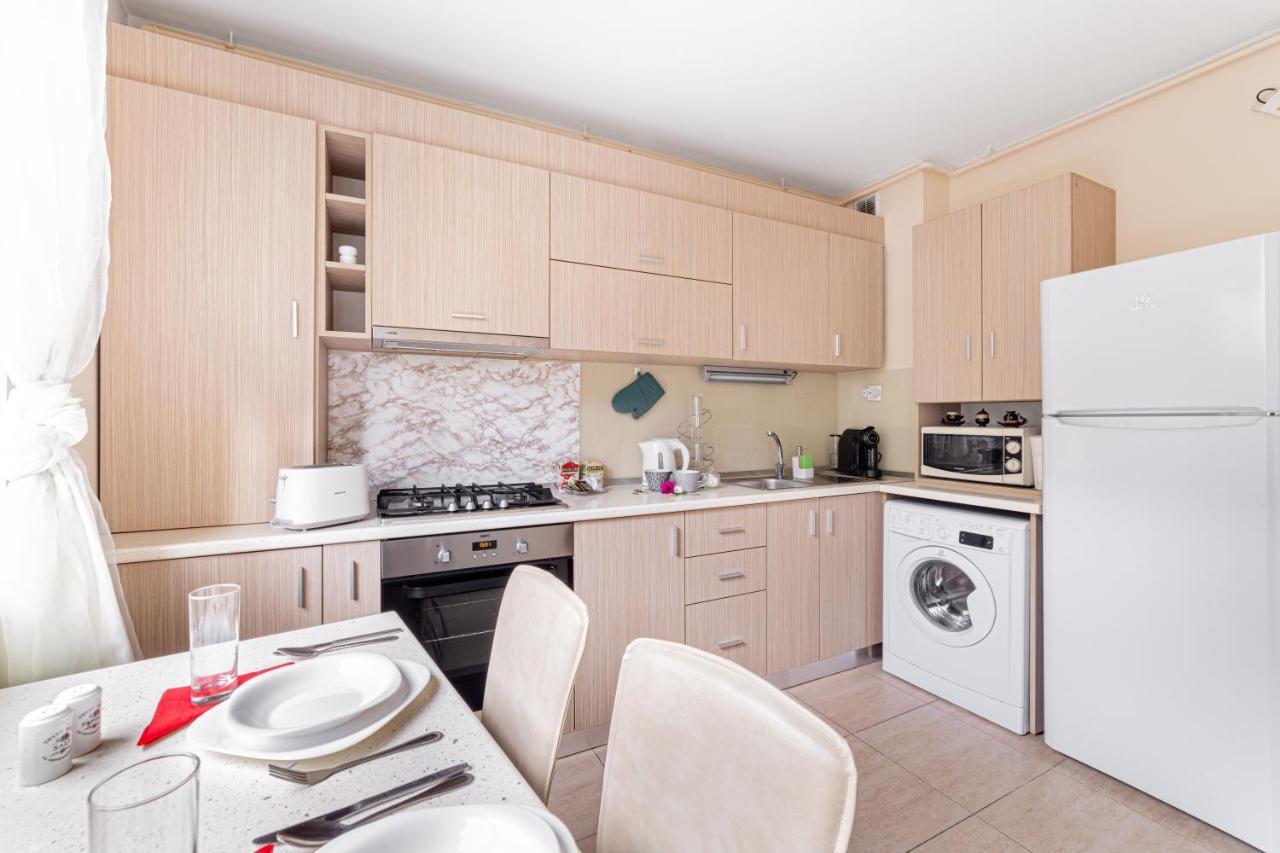 Ari Blue Apartment Ared In Kaufland Complex Arad Luaran gambar