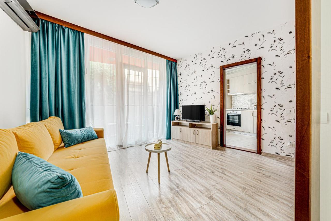 Ari Blue Apartment Ared In Kaufland Complex Arad Luaran gambar