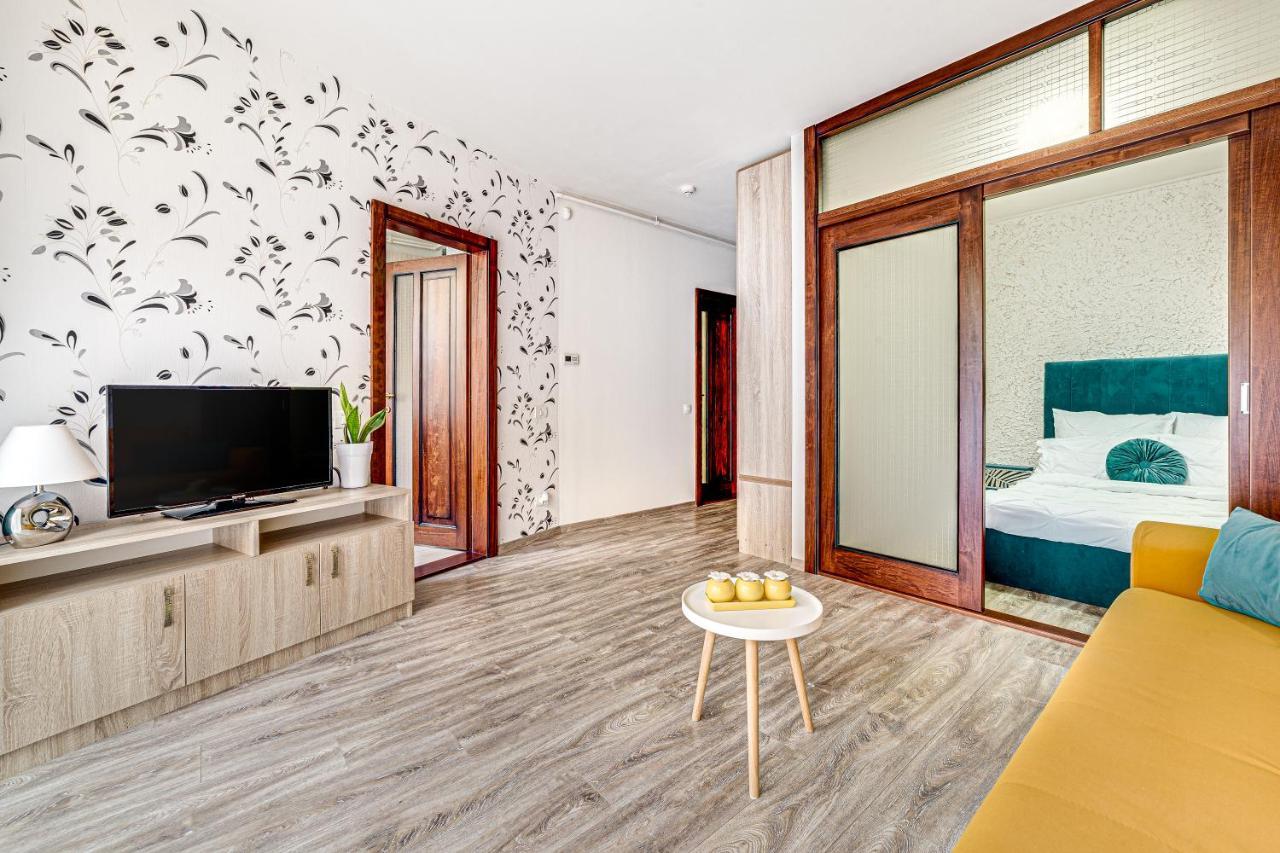 Ari Blue Apartment Ared In Kaufland Complex Arad Luaran gambar